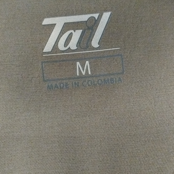 Tail taupe, hidden zipper polyester vest. Size Med - Picture 2 of 9